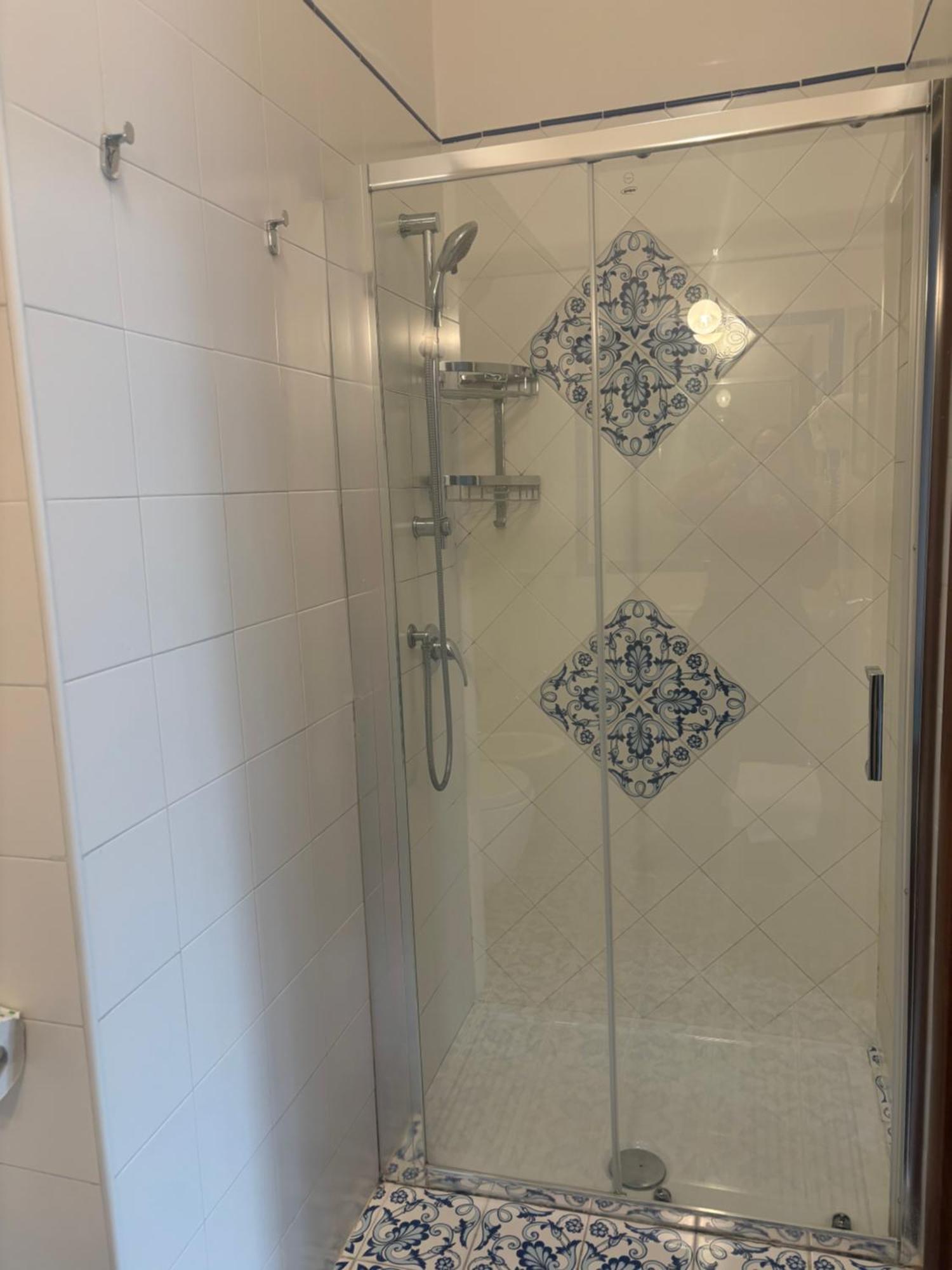 נאפולי Folle Citta B&B מראה חיצוני תמונה